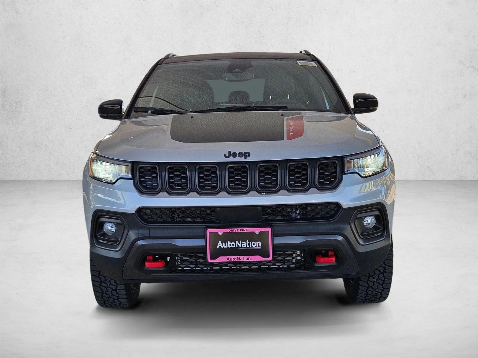 2026 Jeep Compass Trailhawk photo 2