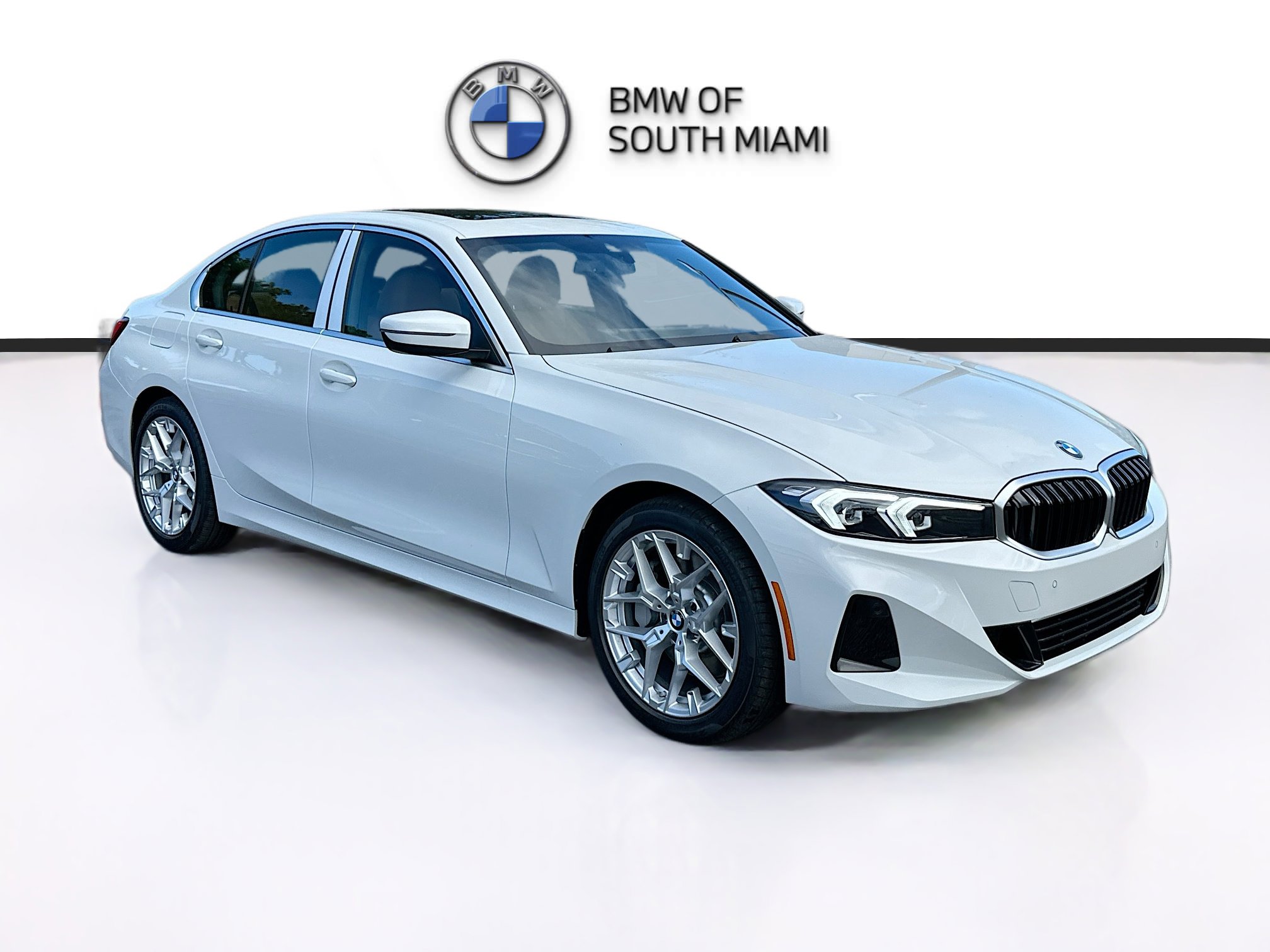 2026 BMW 3 Series 330i's photo