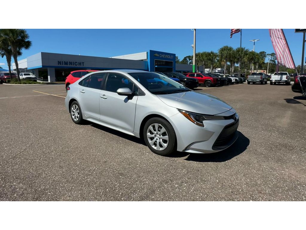 Used 2024 Toyota Corolla LE with VIN 5YFB4MDE0RP128963 for sale in Kansas City