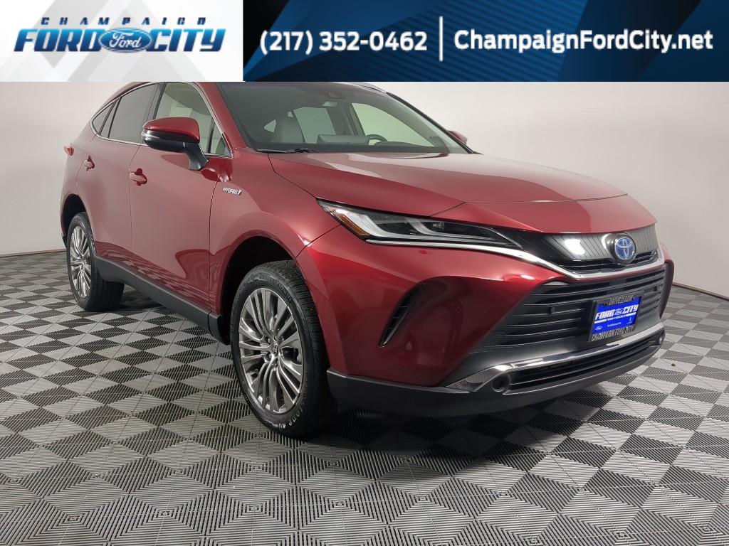 2021 Toyota Venza XLE's photo