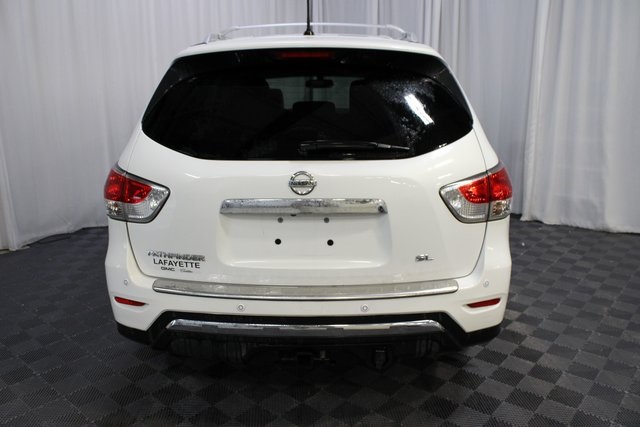 2014 Nissan Pathfinder SL photo 5