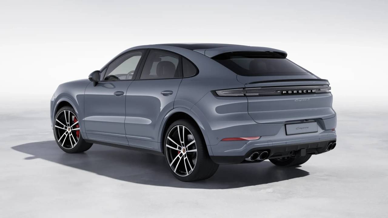 2026 Porsche Cayenne S Coupe photo 3