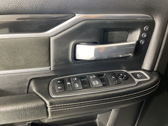 2021 Ram 2500 Laramie photo 18