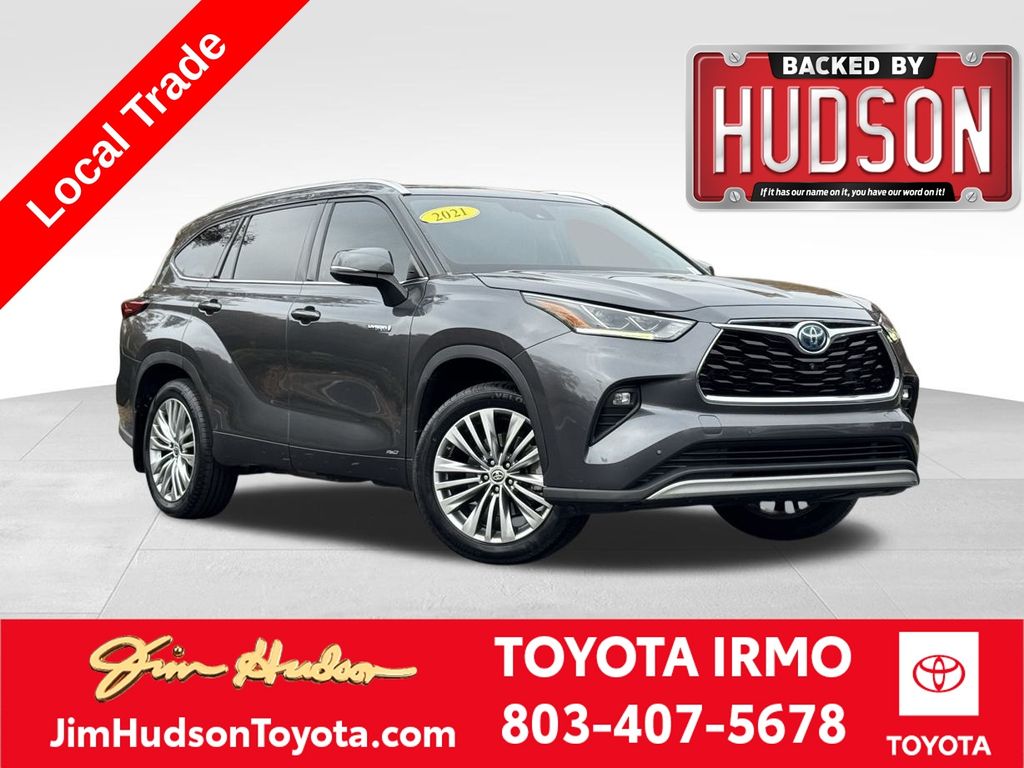 2021 Toyota Highlander Platinum's photo