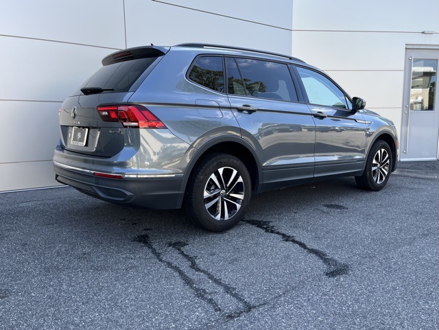 2022 Volkswagen Tiguan S photo 18