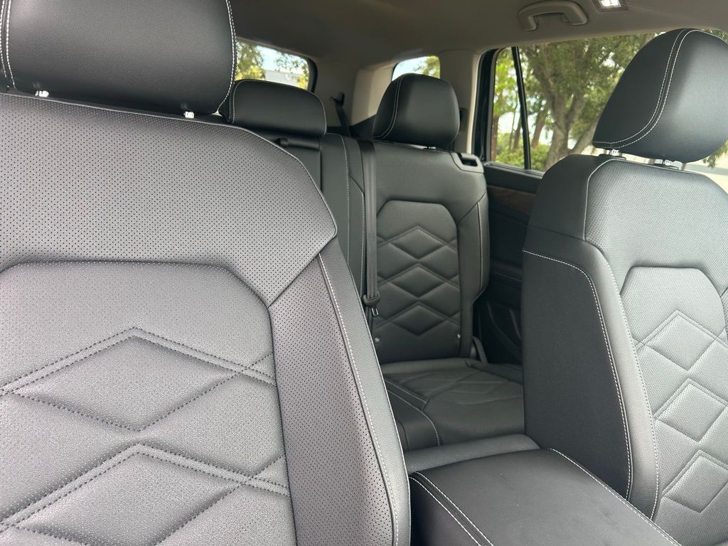 2026 Volkswagen Atlas SE Technology photo 27
