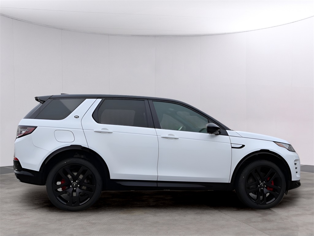 2025 Land Rover Discovery Sport SE photo 4