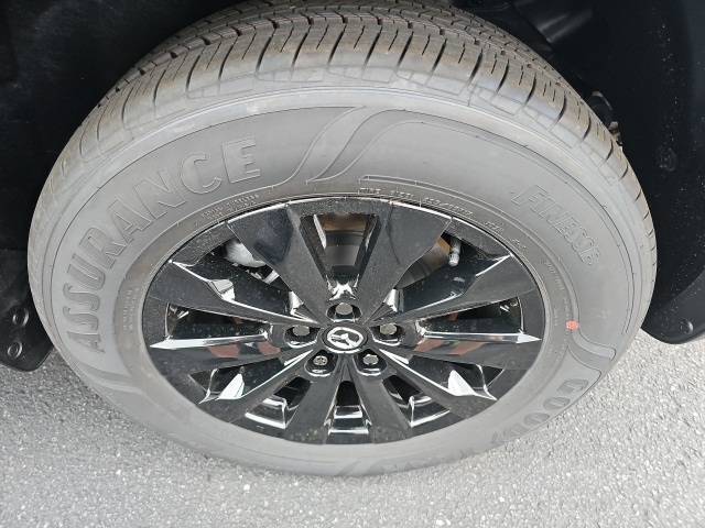 2025 Mazda CX-50 2.5 S Preferred photo 30