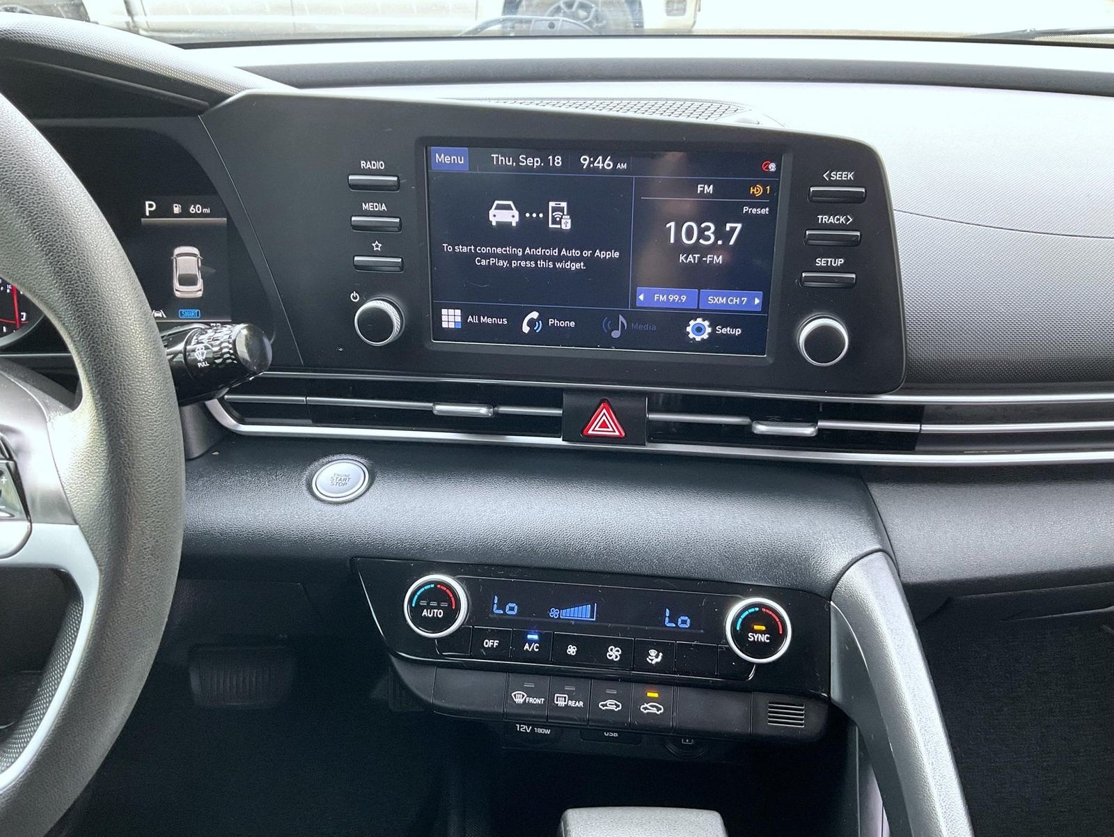 2021 Hyundai Elantra SEL photo 13