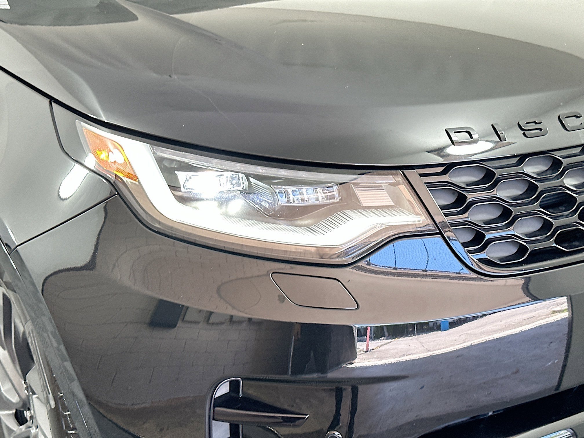 2024 Land Rover Discovery SE photo 27