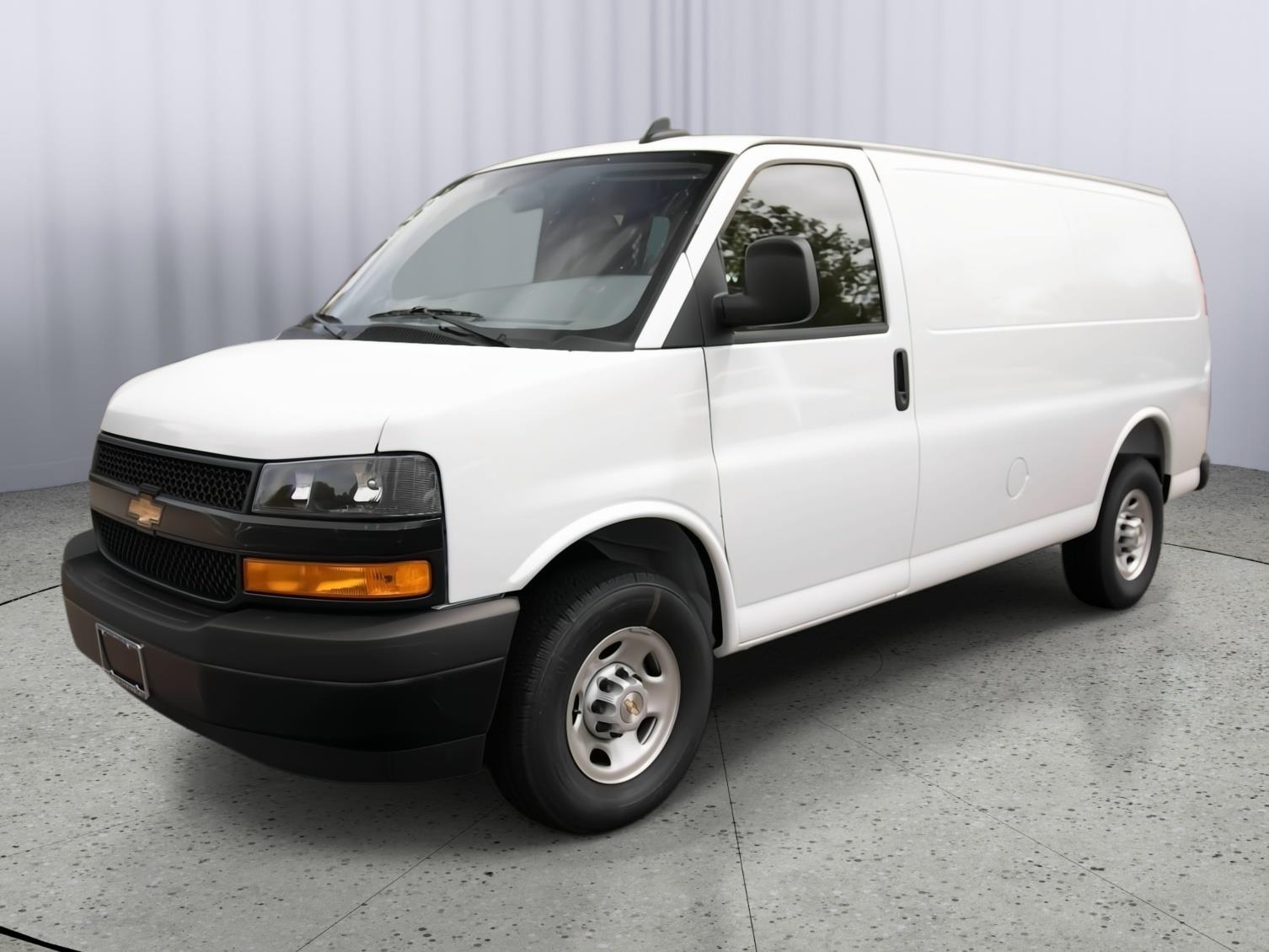 2025 Chevrolet Express Cargo 2500 photo 3