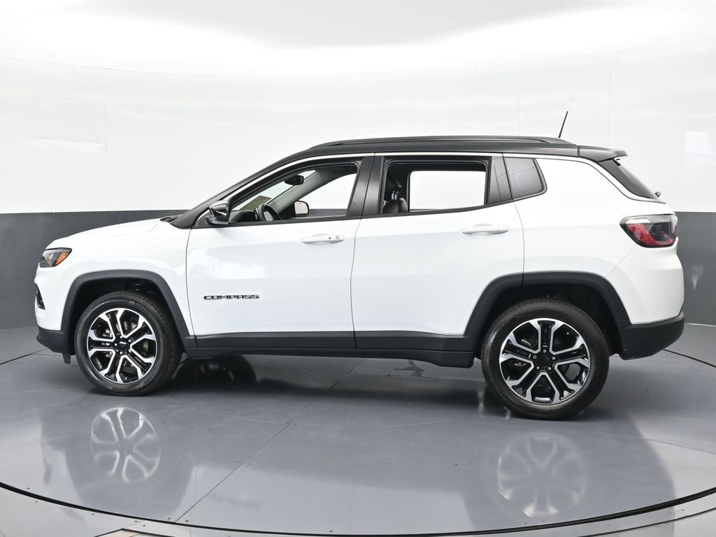 2022 Jeep Compass Limited photo 3