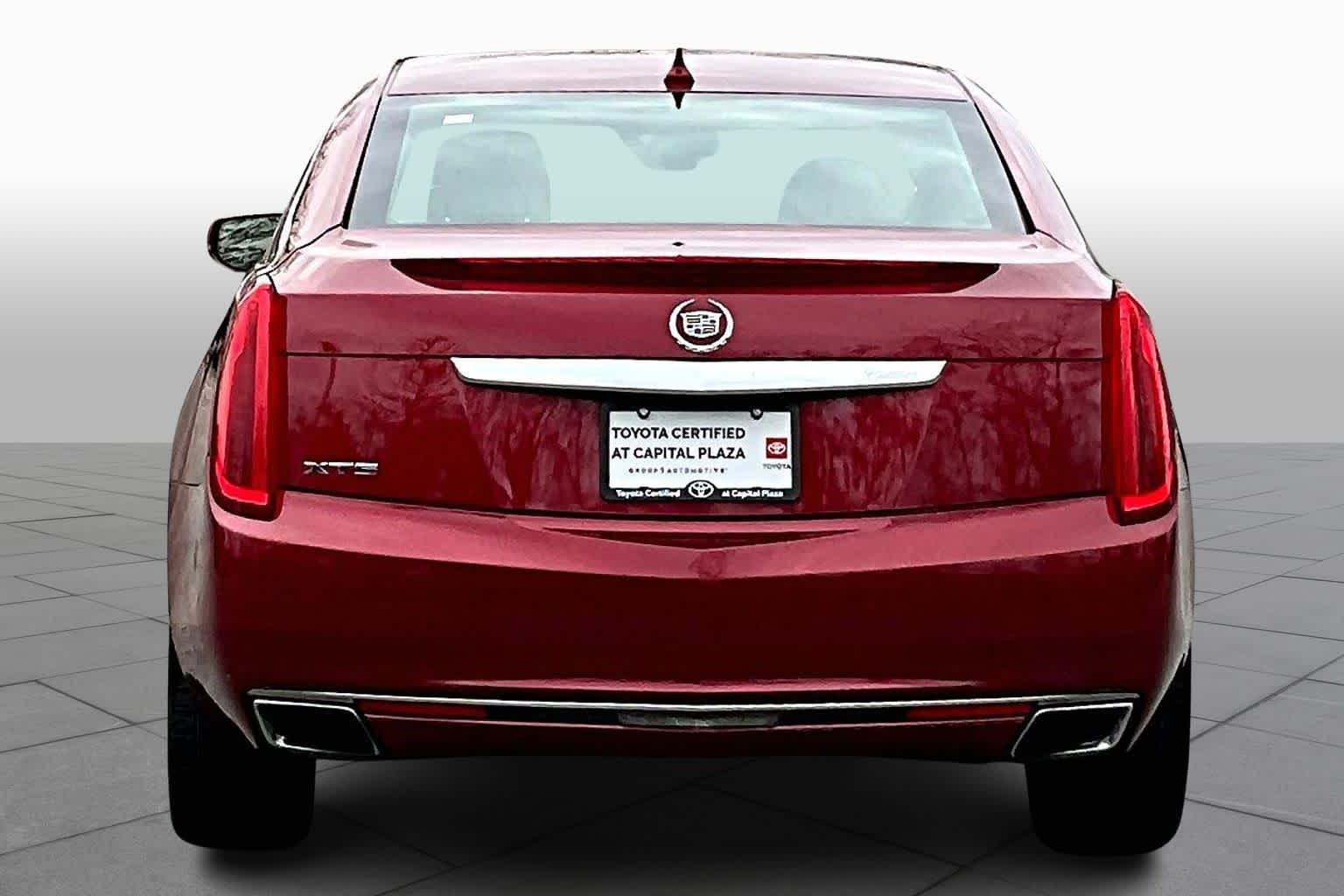 2013 Cadillac XTS Premium photo 4