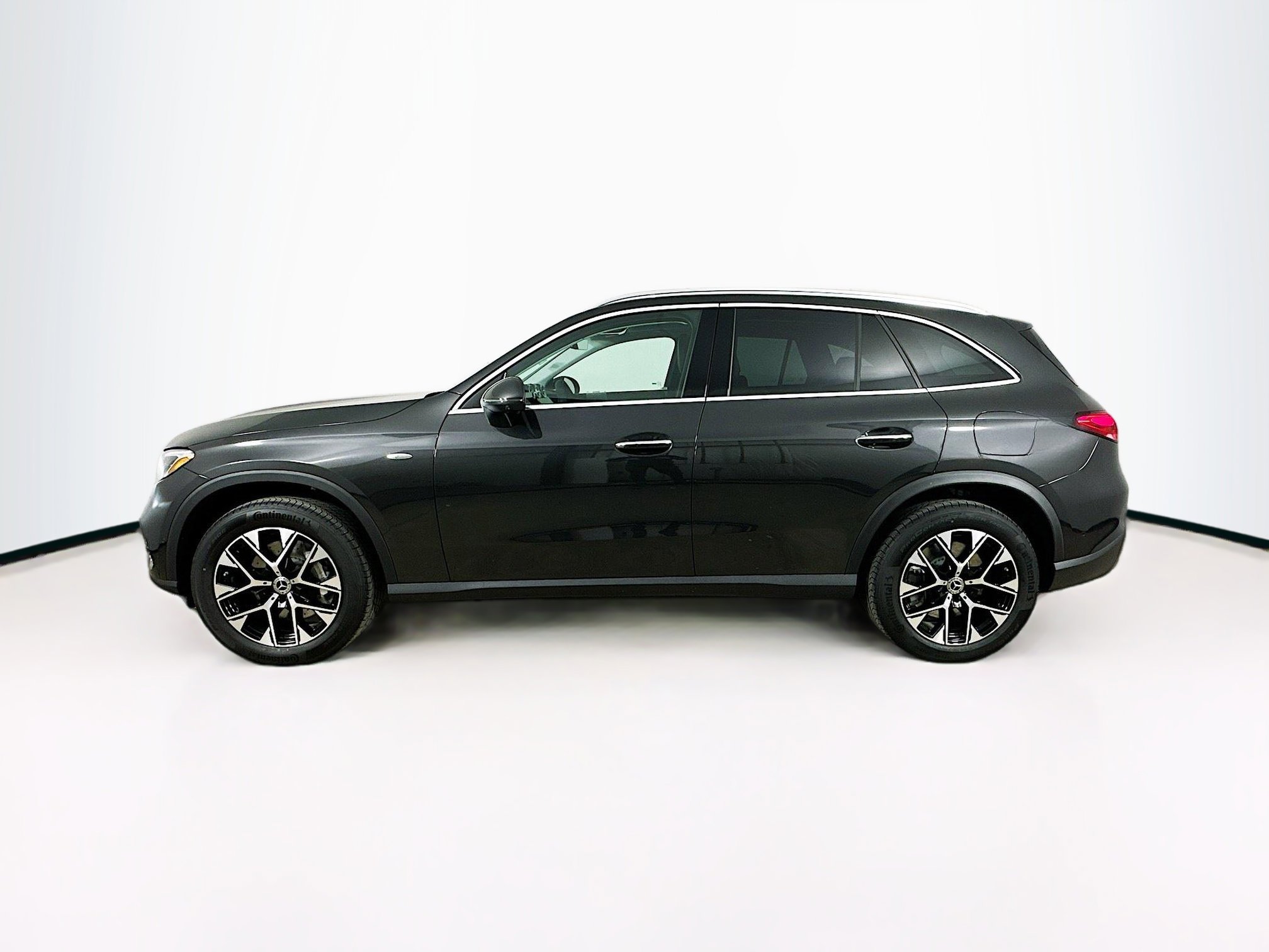 2025 Mercedes Benz GLC 350e 4MATIC photo 4