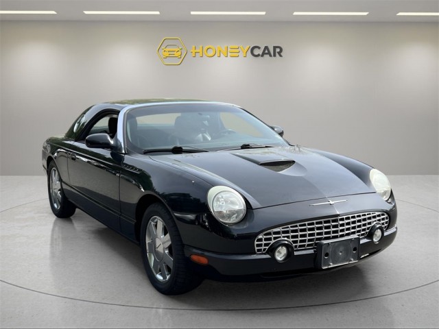 Pre-Owned 2002 Ford Thunderbird Base