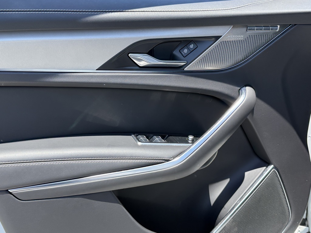2024 Jaguar F-PACE P400 R-Dynamic S photo 6