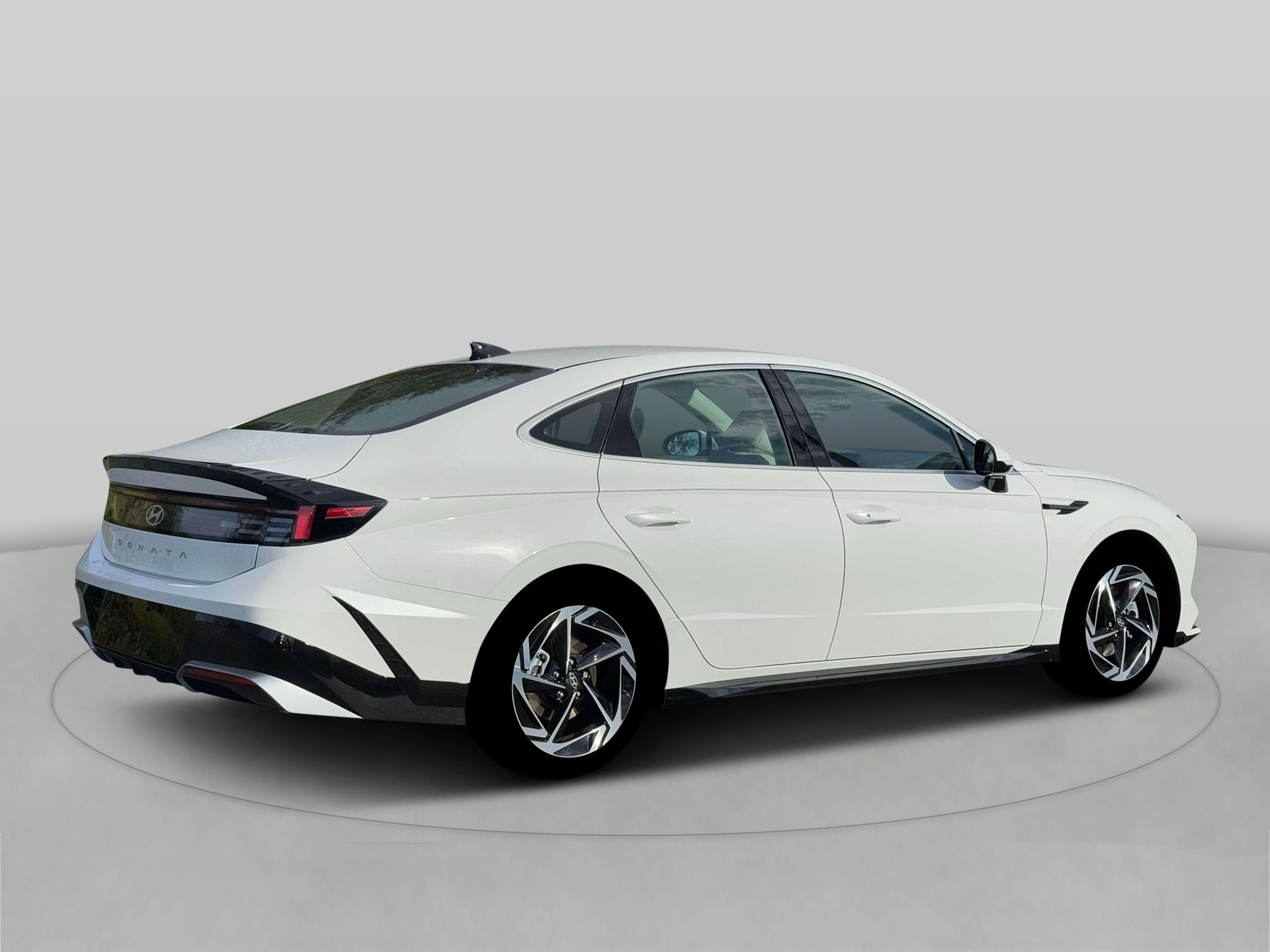 2026 Hyundai Sonata SEL Sport photo 3