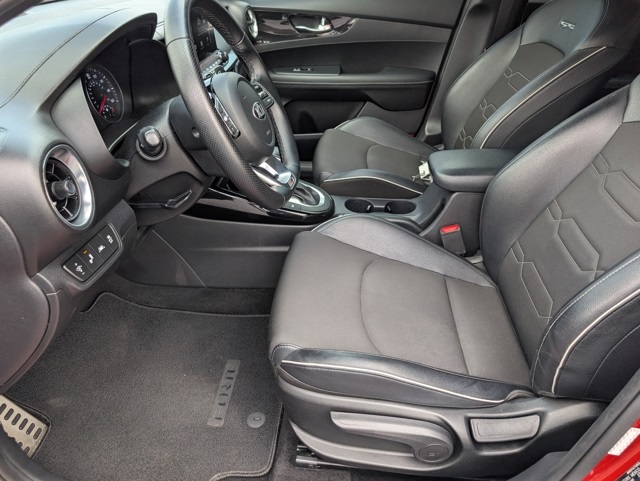 2021 Kia Forte GT-Line photo 26