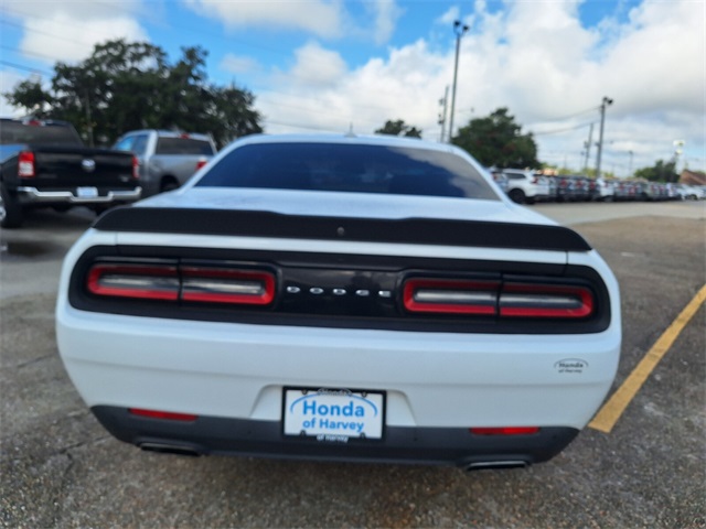 2018 Dodge Challenger SXT photo 4