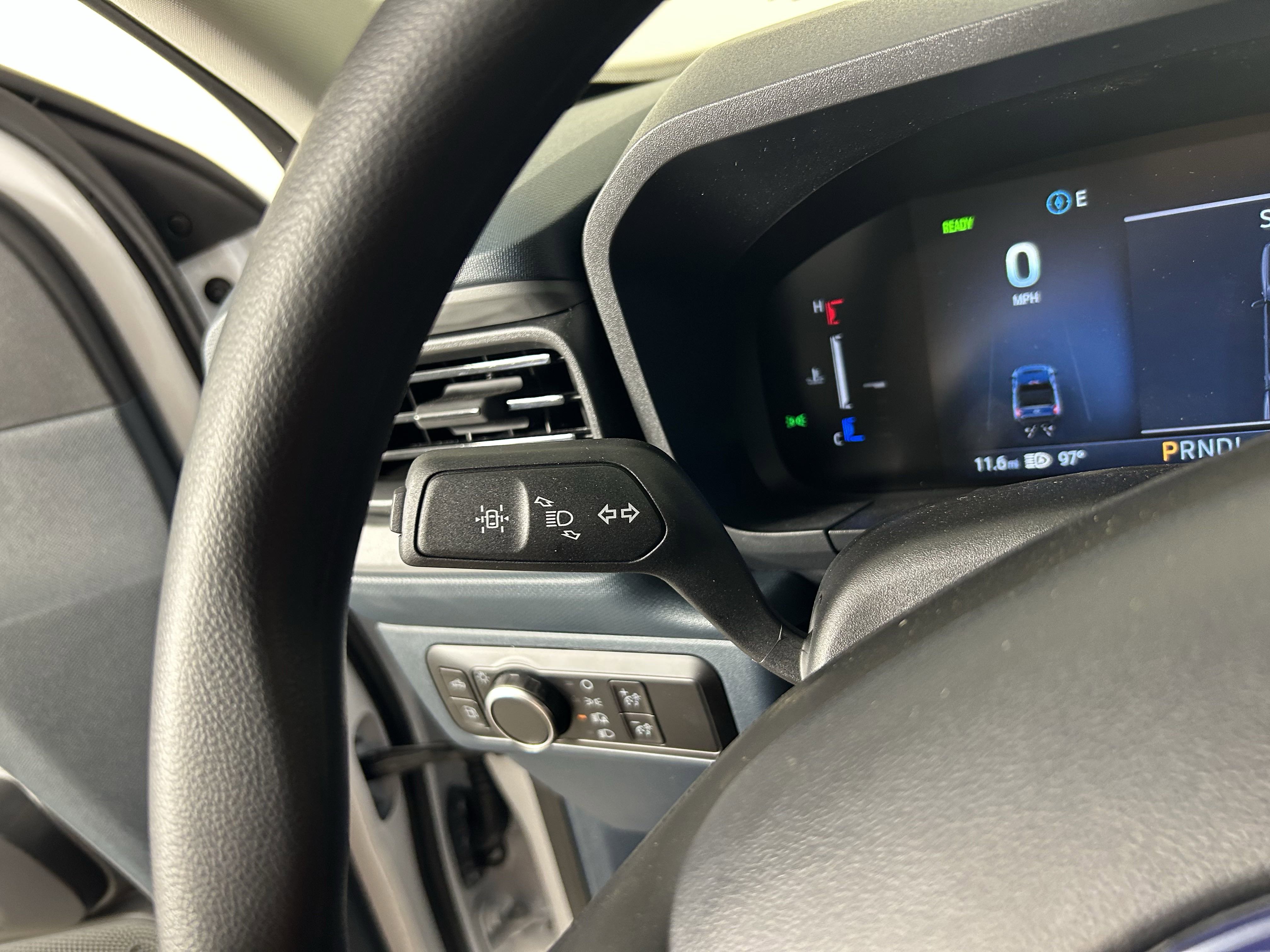 2025 Ford Maverick XL photo 22
