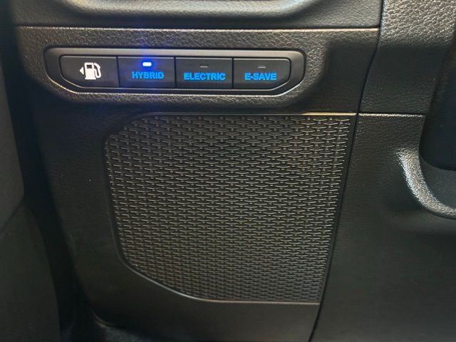 2024 Jeep Wrangler High Altitude 4xe photo 12