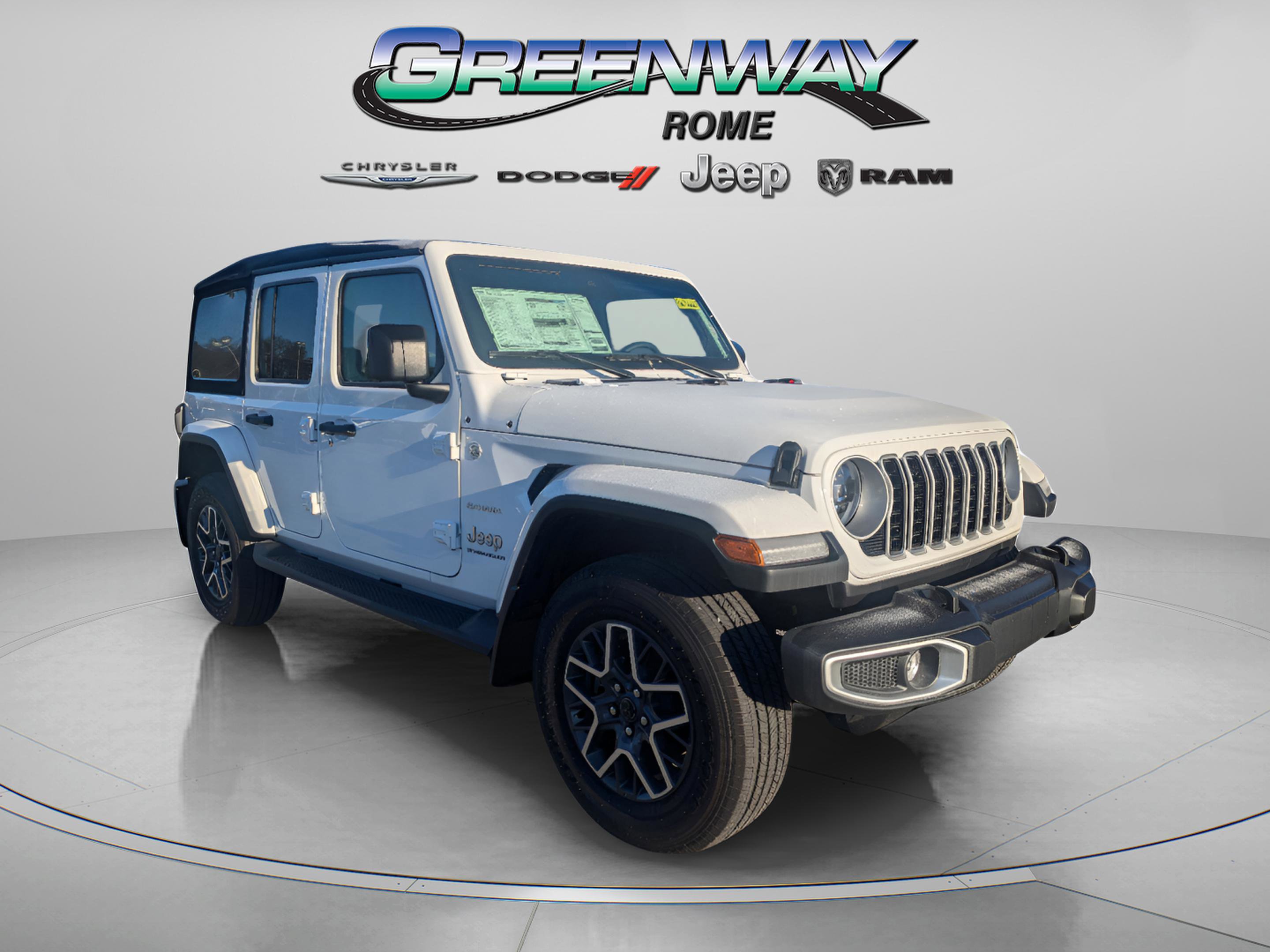 2024 Jeep Wrangler 4-Door Sahara's photo
