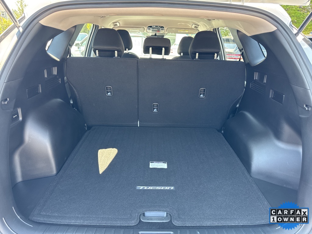 2025 Hyundai Tucson SE photo 11