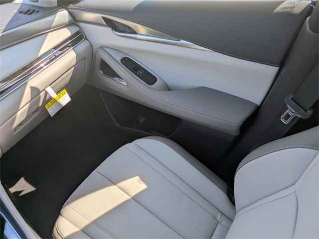 2026 Infiniti QX60 Luxe photo 17