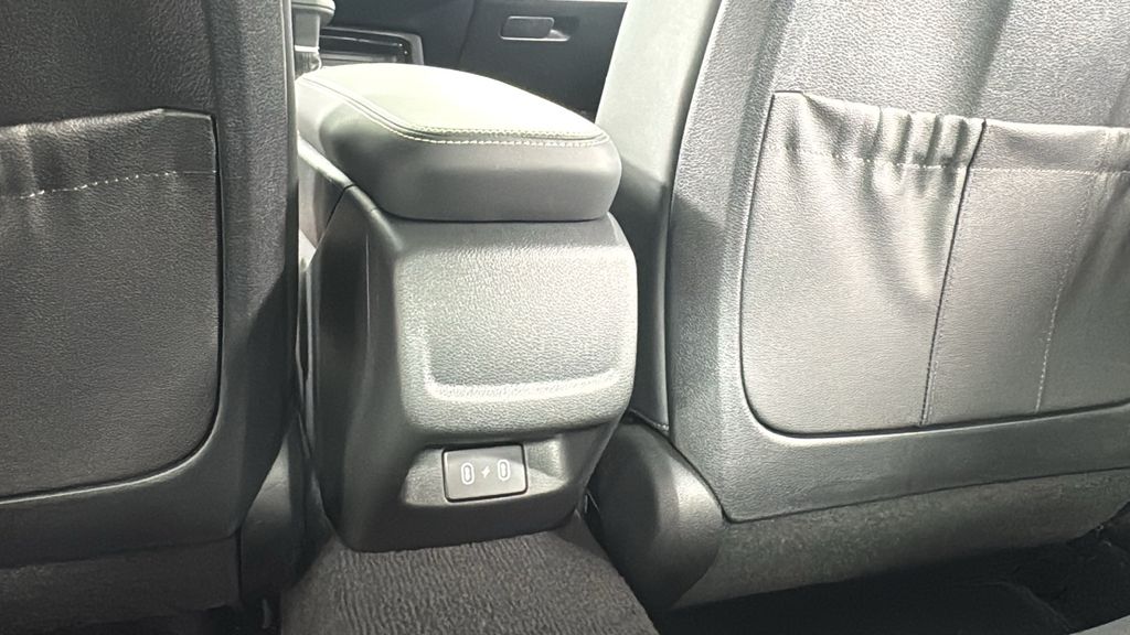 2026 Kia K5 GT-Line photo 31