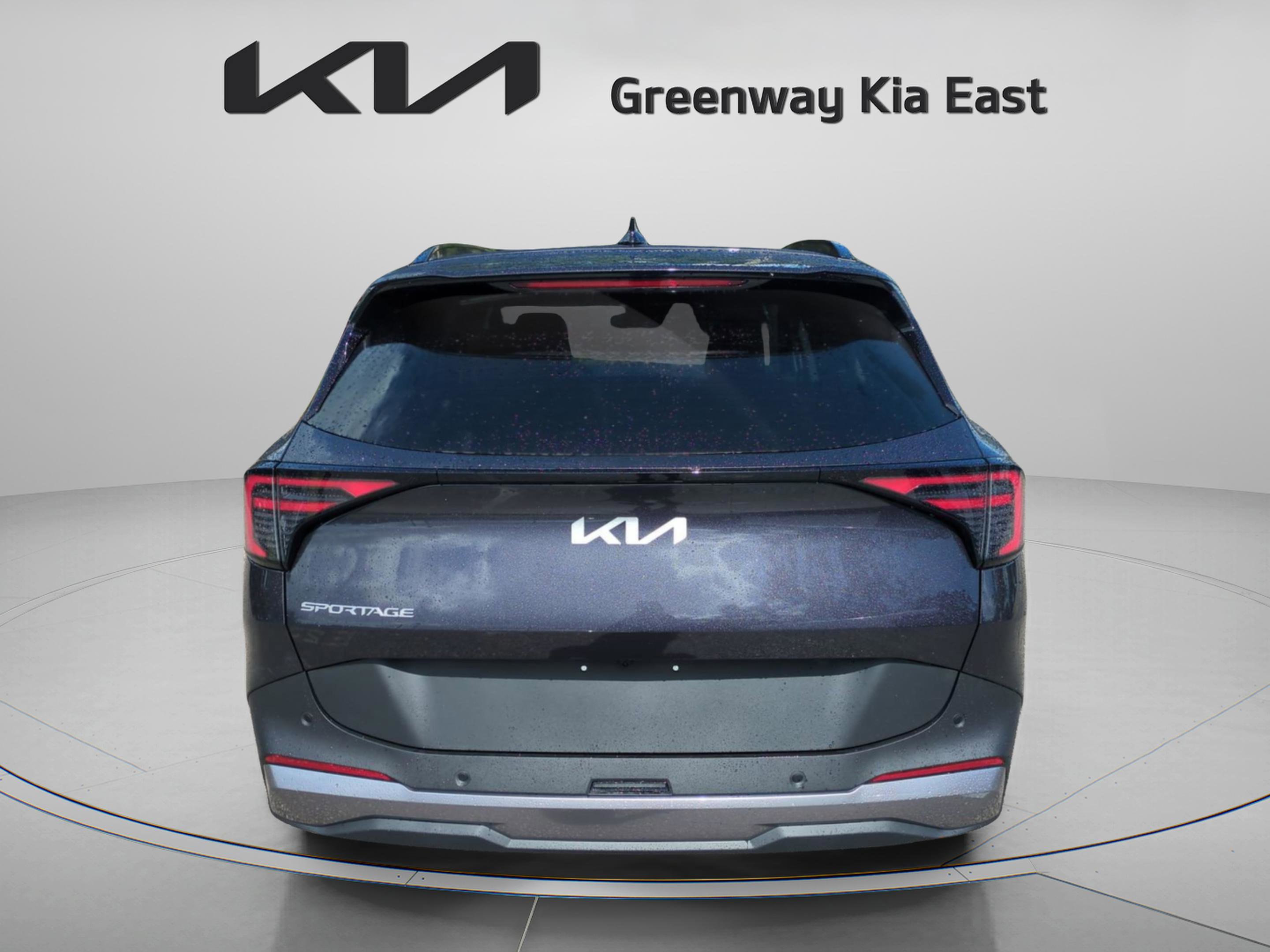 2026 Kia Sportage EX photo 3