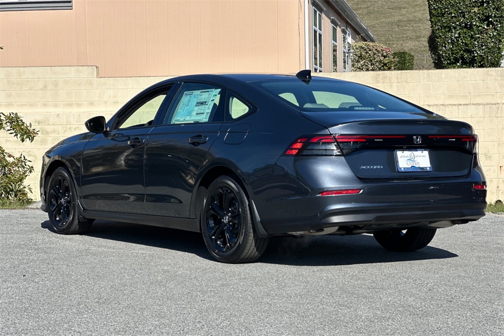 2025 Honda Accord SE photo 6