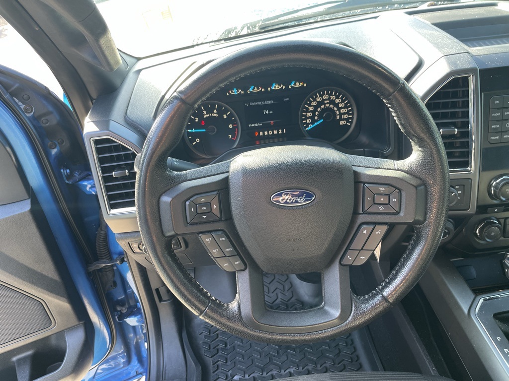 2016 Ford F-150 XLT photo 6