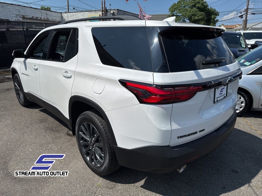 2023 Chevrolet Traverse RS photo 4