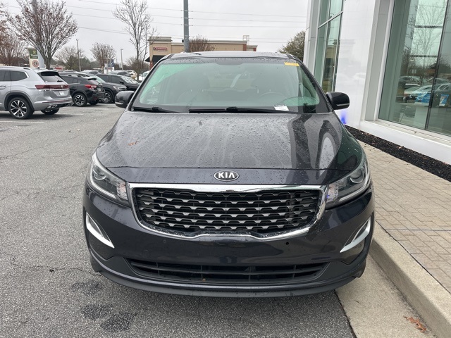 2019 Kia Sedona EX photo 2