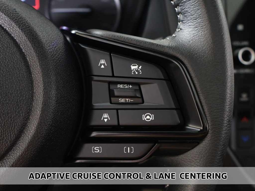 2025 Subaru Forester Premium photo 4