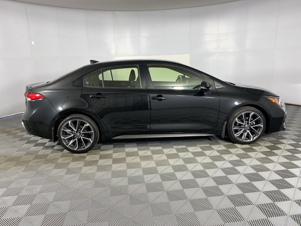 2022 Toyota Corolla SE photo 9