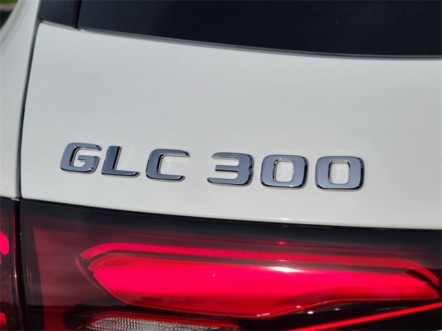 2026 Mercedes Benz GLC 300 4MATIC photo 10