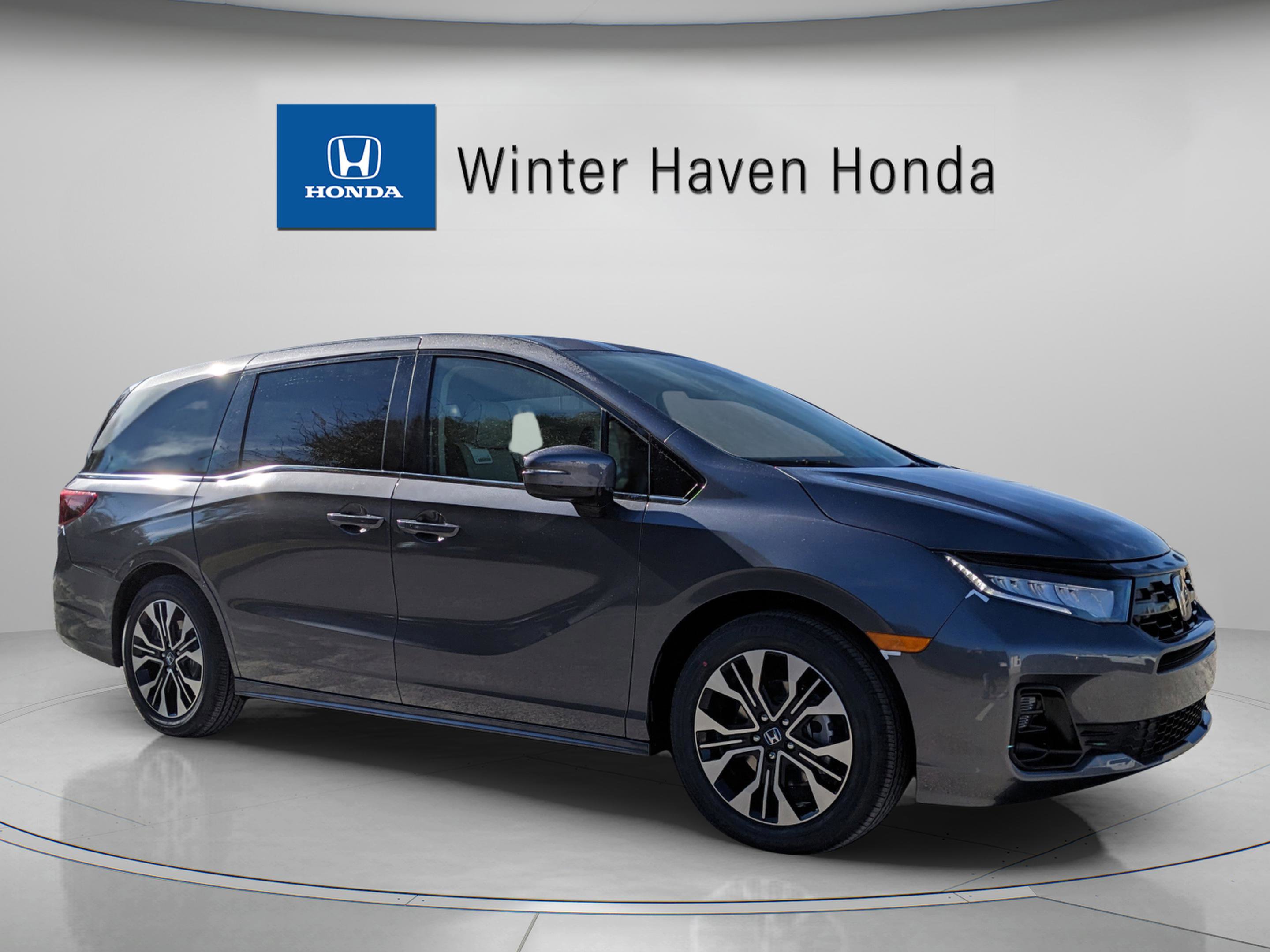 2026 Honda Odyssey Elite's photo