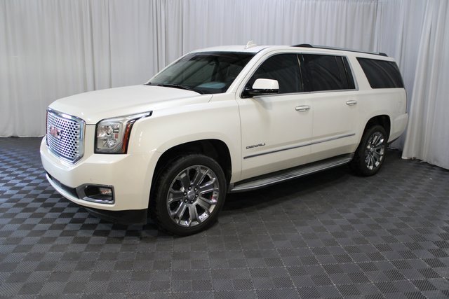 2015 Gmc Yukon XL Denali photo 3