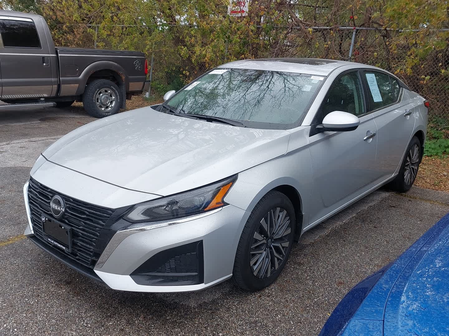 2024 Nissan Altima 2.5 SV photo 3