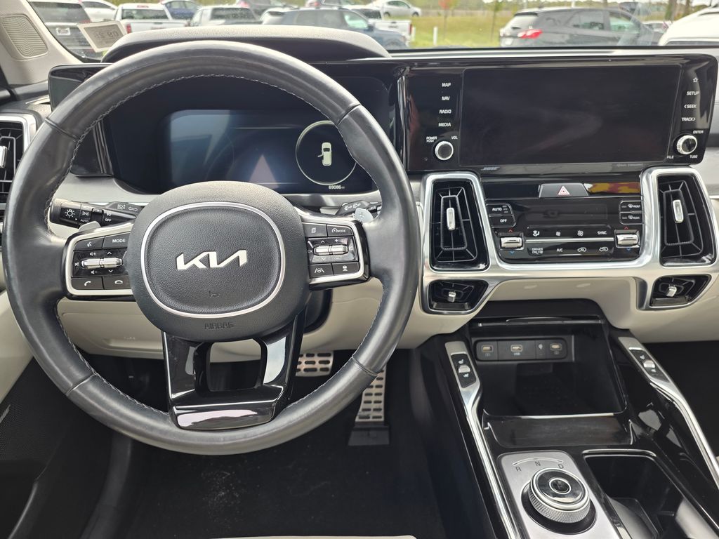 2023 Kia Sorento Hybrid SX Prestige photo 9