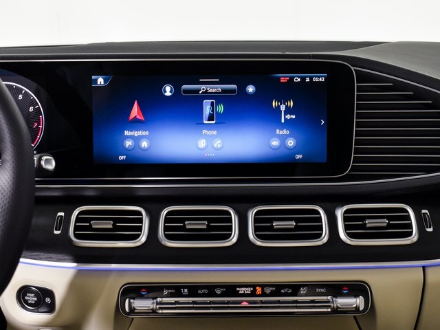 2026 Mercedes Benz GLS 580 4MATIC photo 23