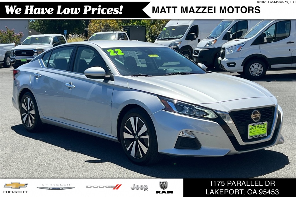 2022 Nissan Altima SV