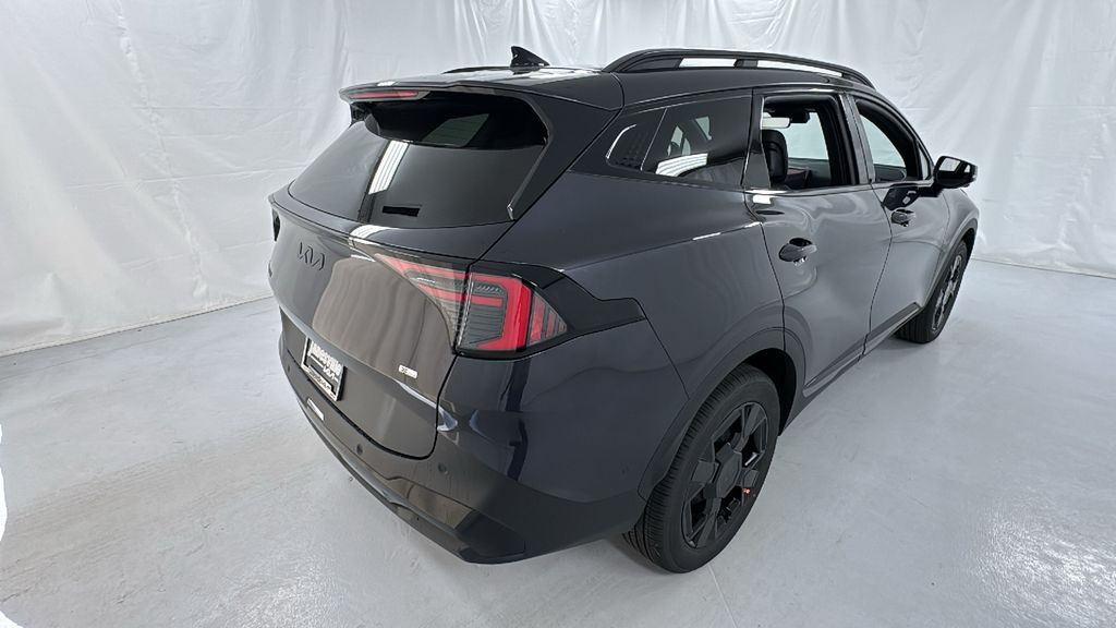 2026 Kia Sportage X-Line photo 3