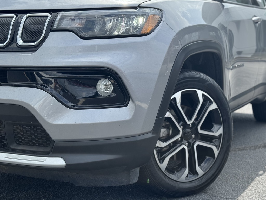 2022 Jeep Compass Limited photo 4