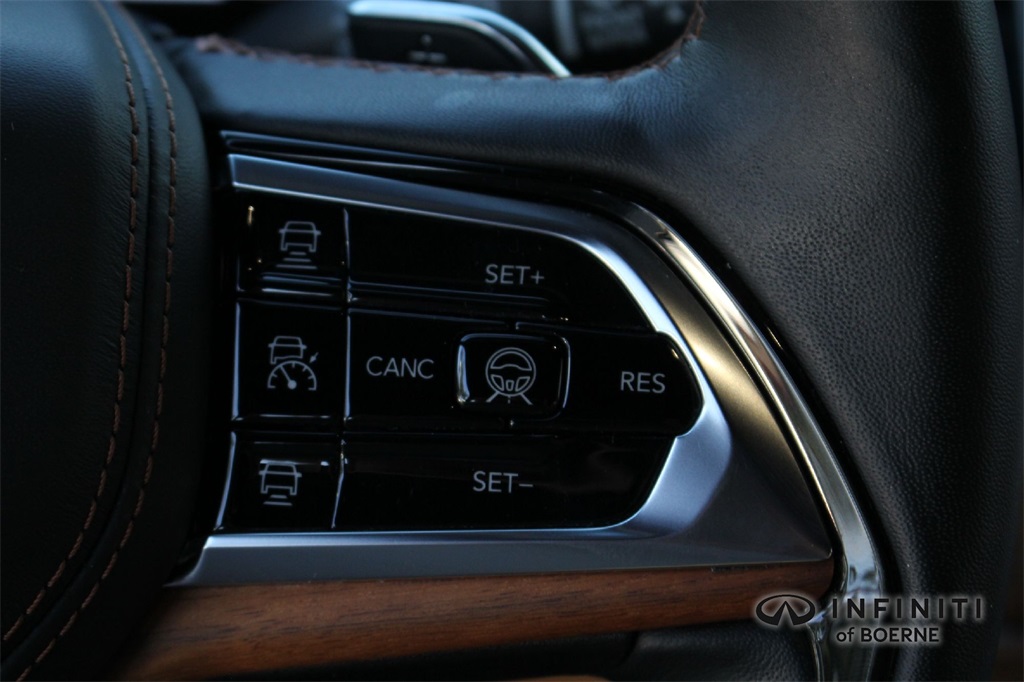 2023 Jeep Grand Cherokee L Summit Reserve photo 11