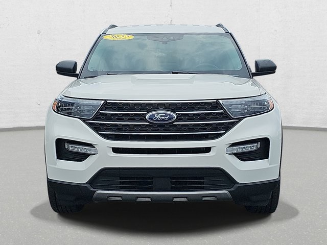 2022 Ford Explorer XLT photo 2