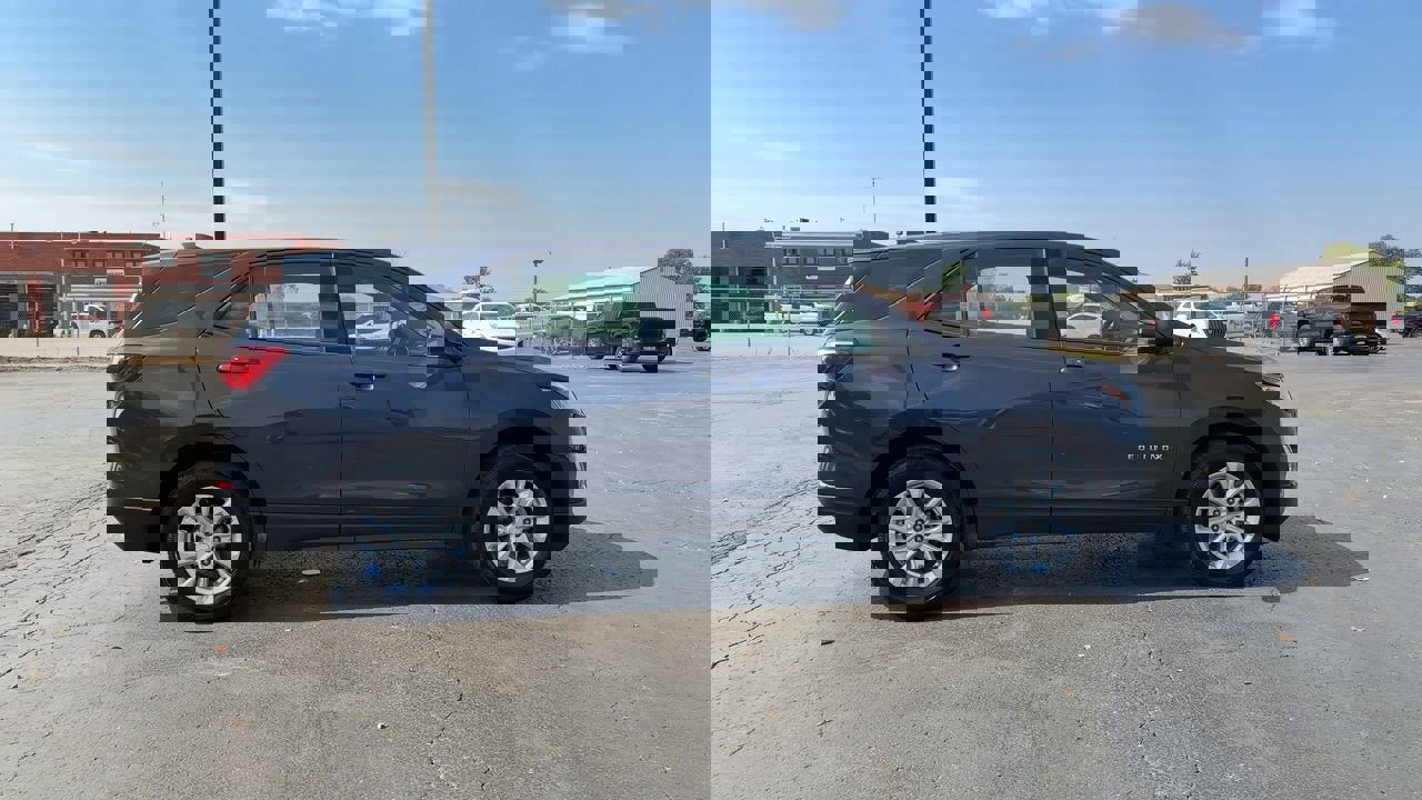 2018 Chevrolet Equinox LS photo 9