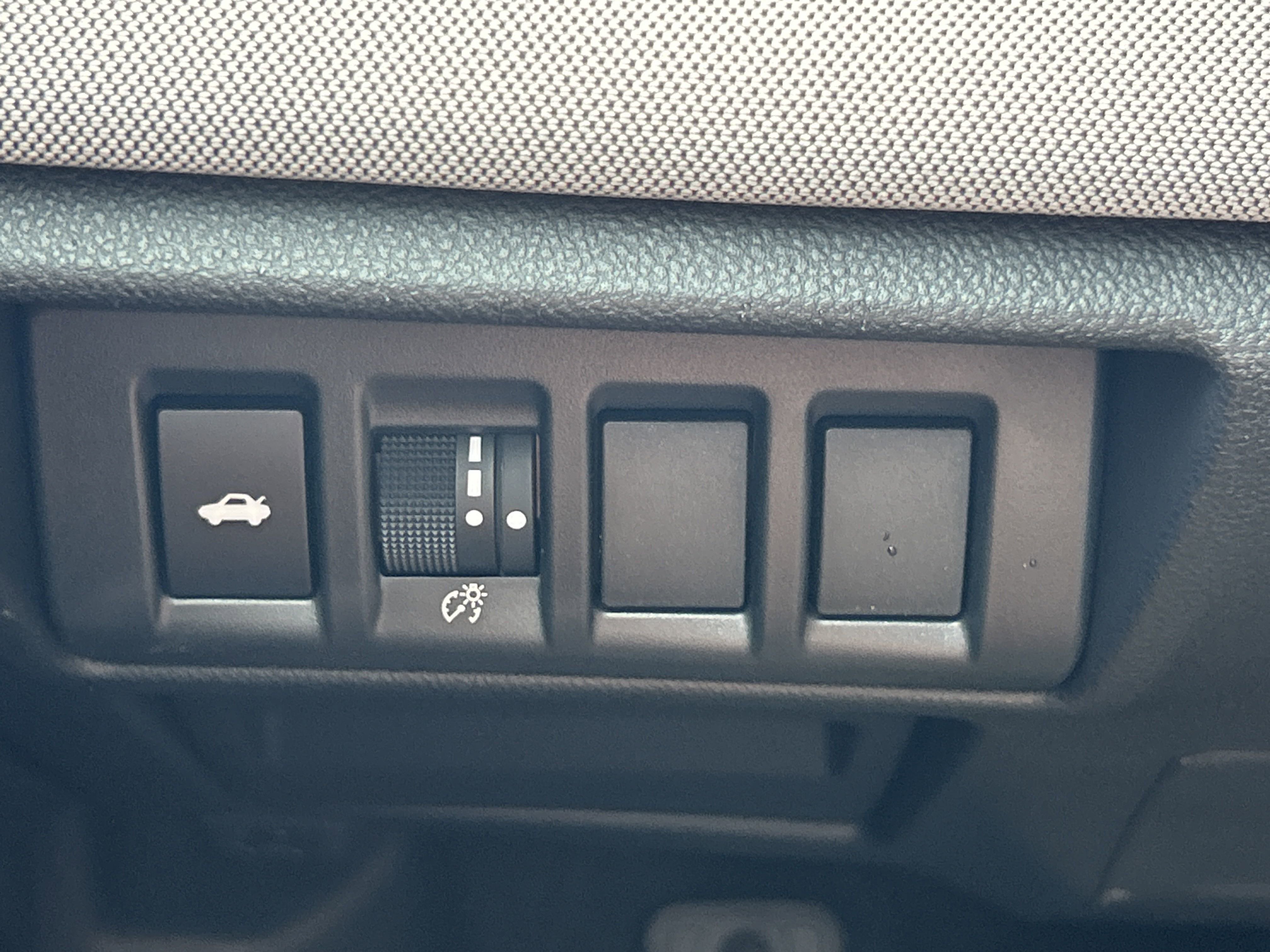 2025 Subaru Legacy Premium photo 8