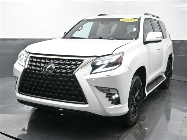 2023 Lexus GX Base's photo
